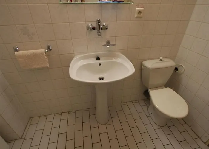 Srejber Hotel 3*