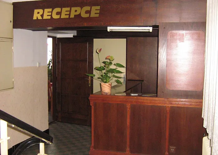 šrejber 3* Červený Kostelec